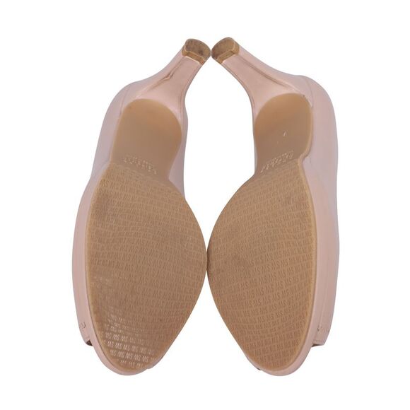 Stuart Weitzman Peep Toe Pumps in Pink Leather